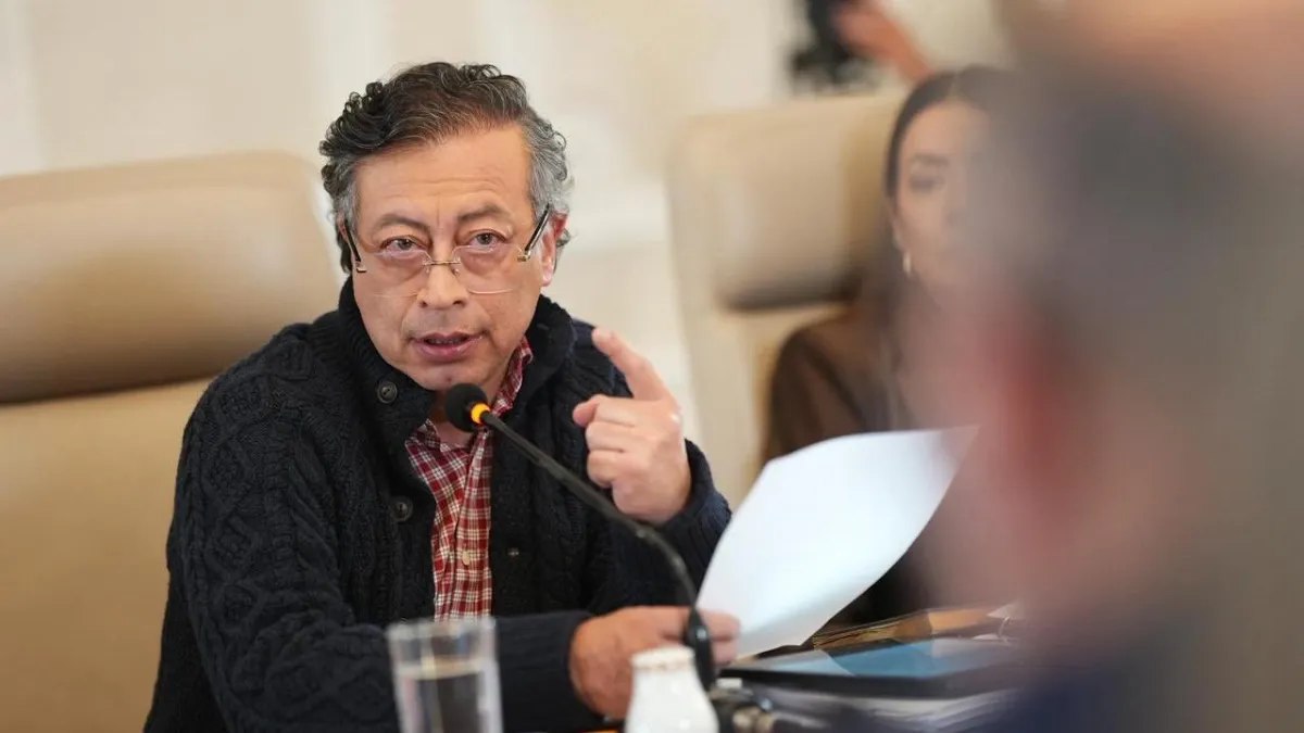COLOMBIA. PETRO SOSPESO DALLE FUNZIONI PRESIDENZIALI FINO AL 21 GIUGNO