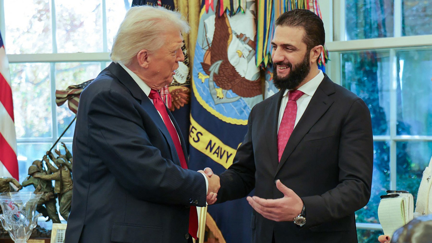 TRUMP SPINGE LA SIRIA CONTRO HEZBOLLAH, MA DAMASCO CORRE AI RIPARI. BEIRUT RICEVE RASSICURAZIONI TRUMP SPINGE LA SIRIA CONTRO HEZBOLLAH, MA DAMASCO CORRE AI RIPARI. BEIRUT RICEVE RASSICURAZIONI