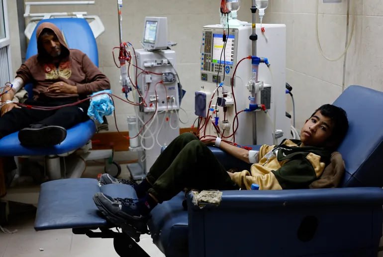 GAZA, QUASI IL 50% DELLE MACCHINE PER DIALISI NON FUNZIONA GAZA, QUASI IL 50% DELLE MACCHINE PER DIALISI NON FUNZIONA