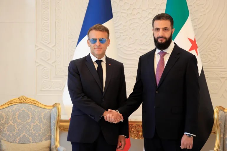 LA FRANCIA VEDE LA SIRIA COME UNA VIA ALTERNATIVA AL PETROLIO VERSO HORMUZ