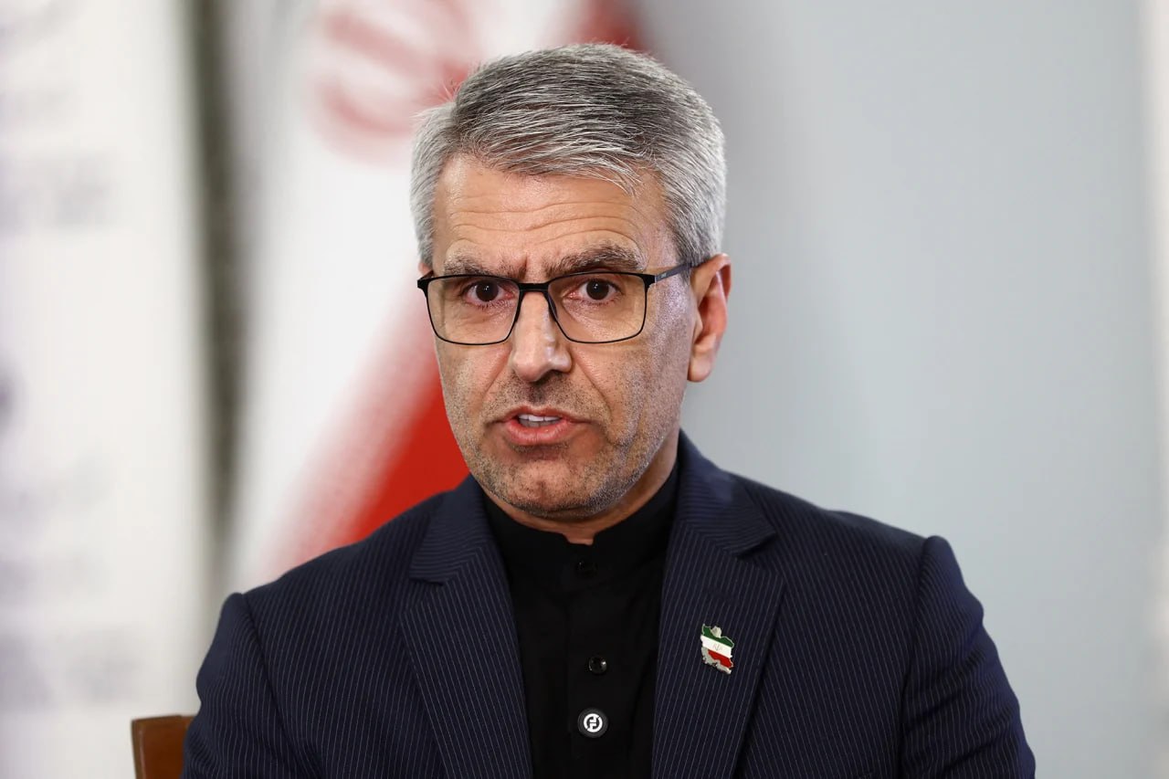 BAGHAEI: “L’IRAN NON HA IN PROGRAMMA NEGOZIATI E RISPONDERÀ “FERMAMENTE” AGLI ATTACCHI”