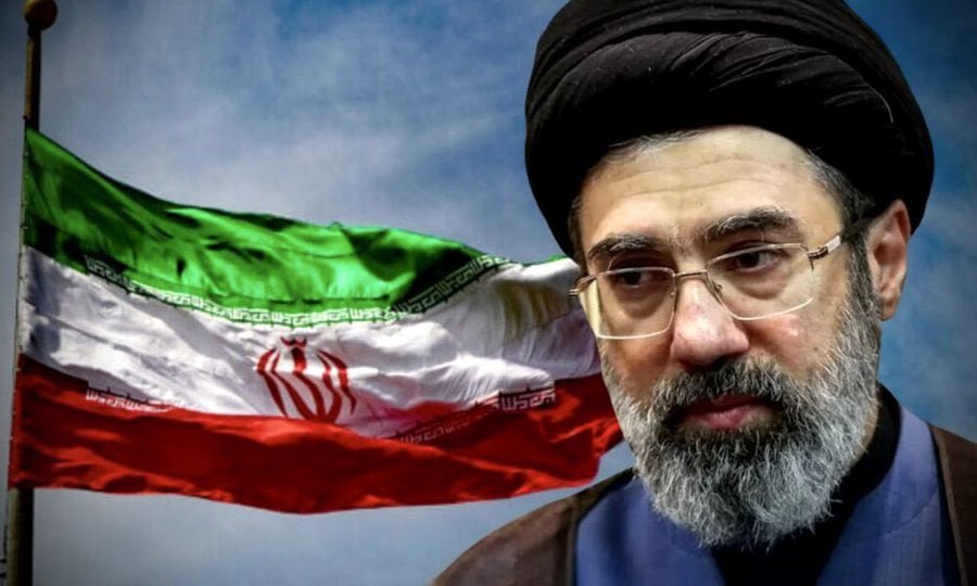 MOJTABA KHAMENEI: “GLI USA HANNO CONFERMATO CHE LA FIRMA DEL LORO PRESIDENTE NON VALE NULLA”