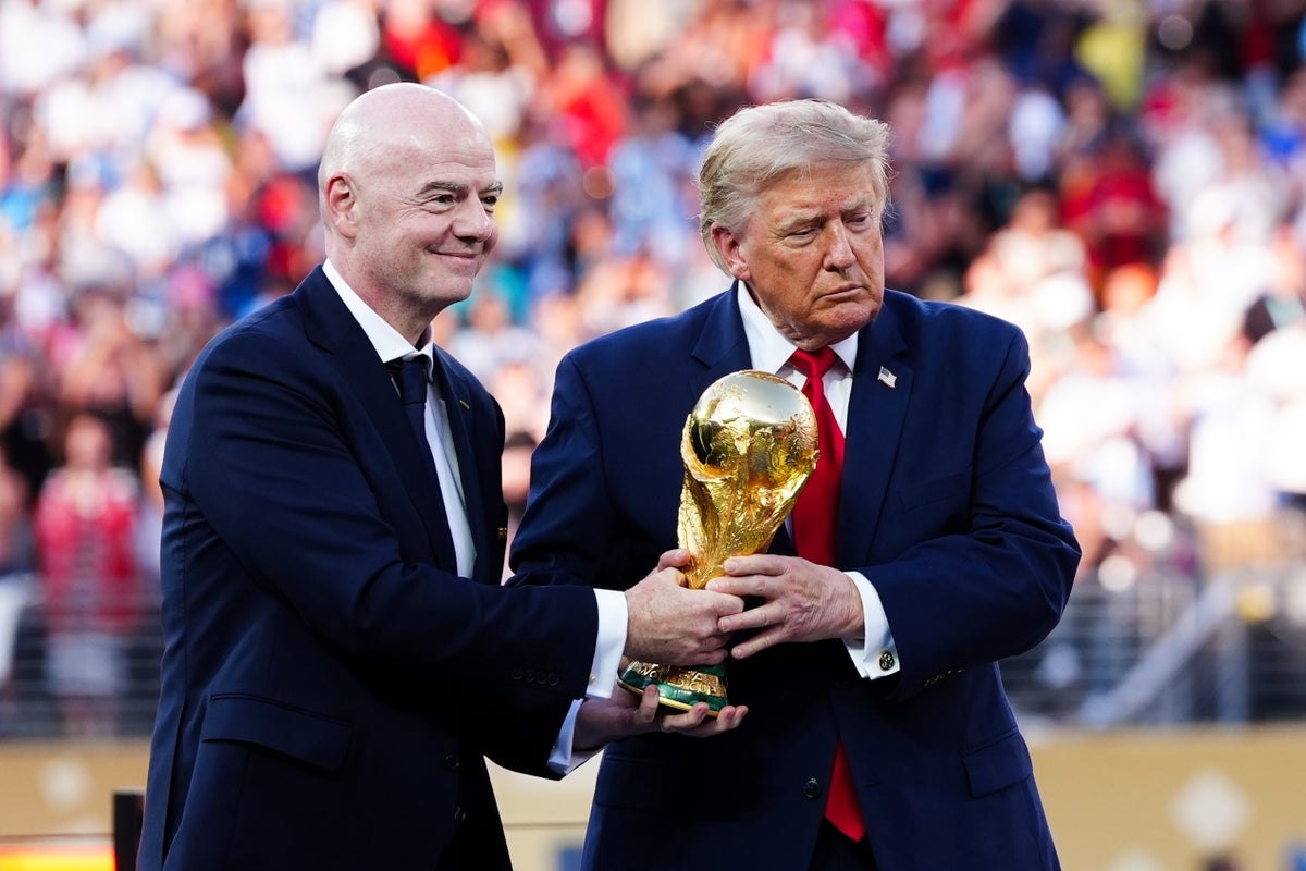 L’UEFA EMETTE UNA RISPOSTA FURIOSA DOPO CHE LA FIFA HA PREVISTO DI VENDERE LE PARTECIPAZIONI ALLA COPPA DEL MONDO