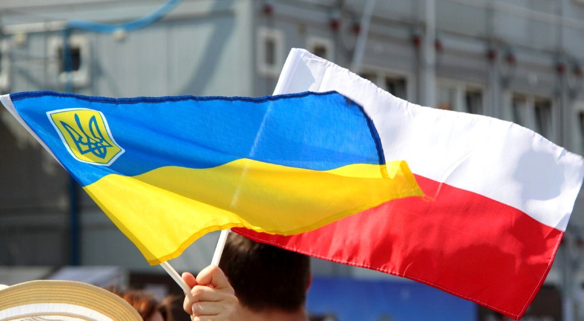 MAGGIORANZA DEI POLACCHI CONTRARIA ALL’INGRESSO DELL’UCRAINA NELL’UE: SONDAGGIO OPINIA24