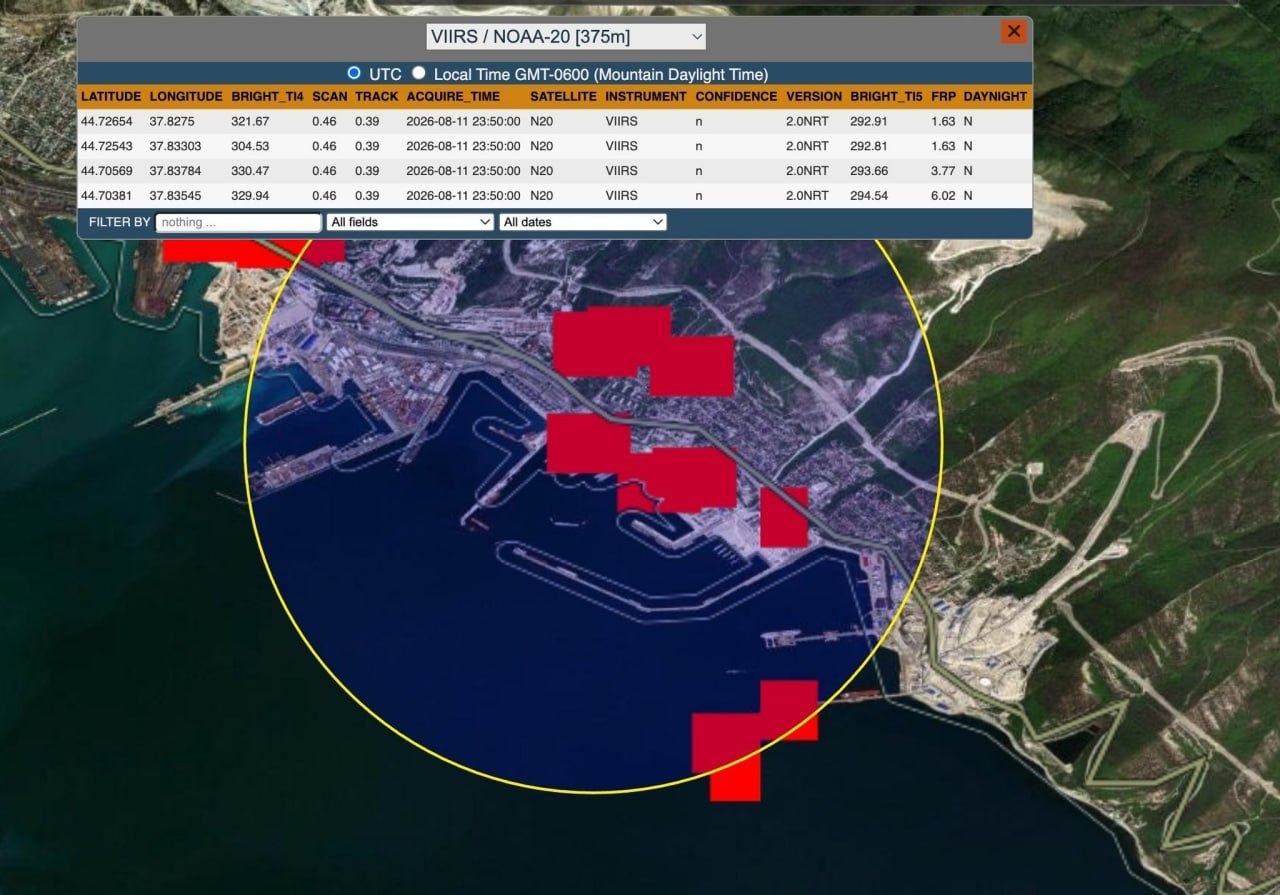 IL PORTO RUSSO DI NOVOROSSIYSK SUL MAR NERO È IN FIAMME, SECONDO I DATI DELLA NASA.