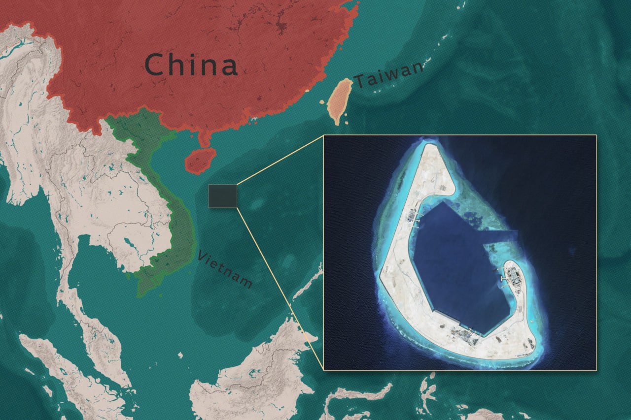 LA CINA HA COSTRUITO UN’ISOLA ARTIFICALE MILITARE NEL MAR CINESE MERIDIONALE