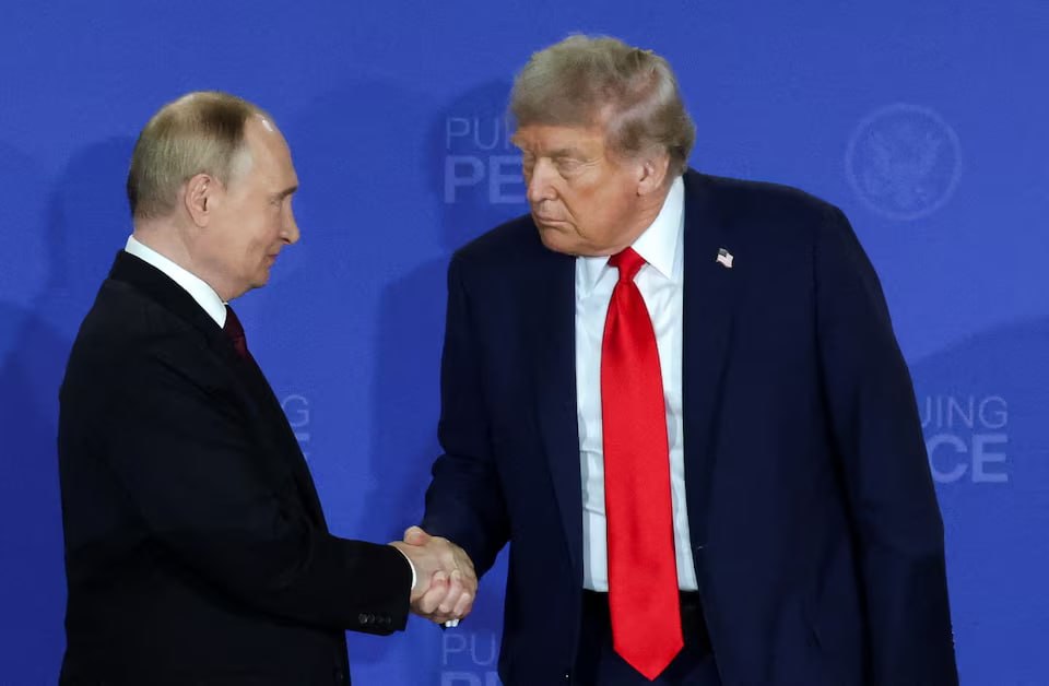 TRUMP SOSPENDE LE SANZIONI E I DAZI SULLA RUSSIA PREVISTI DALLA LEGGE GRAHAM TRUMP SOSPENDE LE SANZIONI E I DAZI SULLA RUSSIA PREVISTI DALLA LEGGE GRAHAM