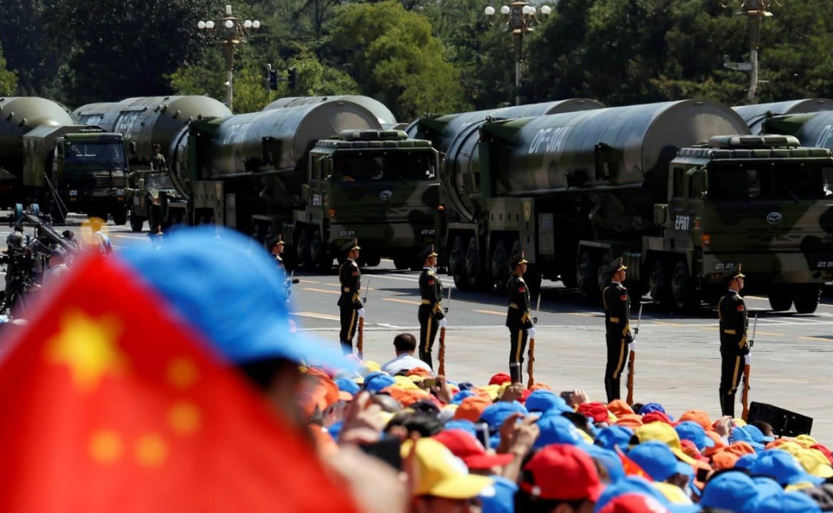 CINA: MENTALITÀ DELLA GUERRA FREDDA E DOPPI STANDARD ALIMENTANO CORSA AD ARMI NUCLEARI